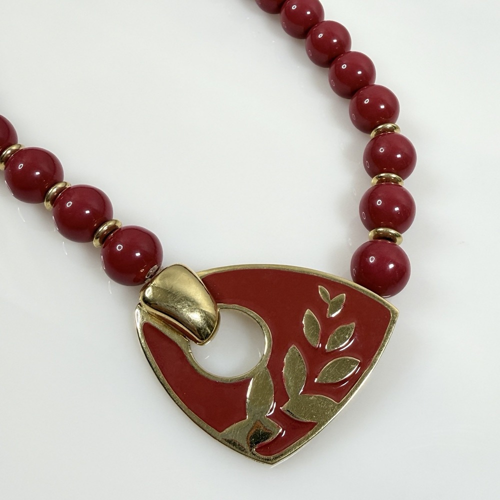 Vintage Trifari Necklace Burnt Red Acrylic Beaded Statement Gold Tone Choker 19"